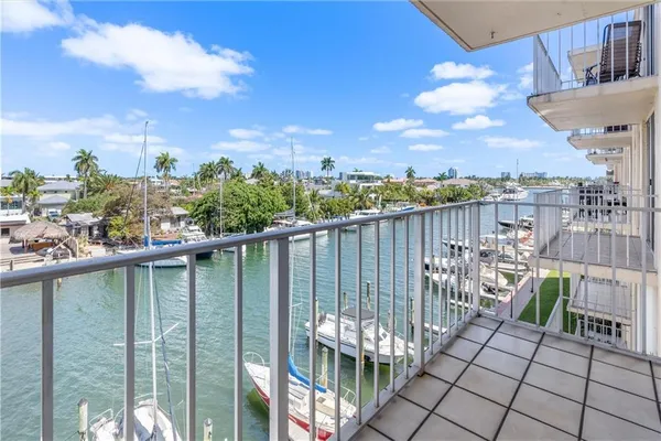 $2,375 | 1777 Southeast 15th Street, Unit 404, Fort Lauderdale, FL 33316