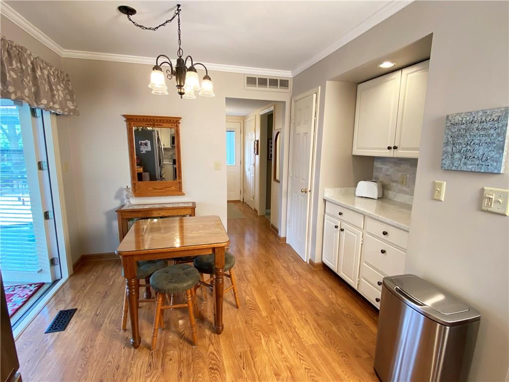 76 Park View Road Carmel, IN 46032 - Photo 4 of 40 Gallery Image 4