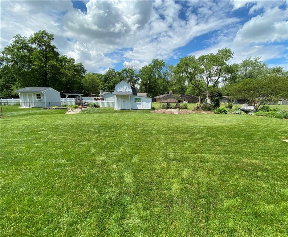 76 Park View Road Carmel, IN 46032 - Photo 32 of 40 Gallery Image 32