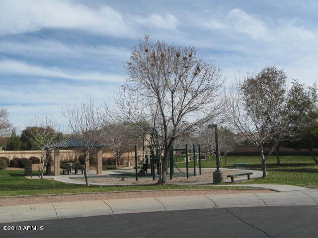 1873 East Del Rio Street Gilbert, AZ 85295 - Photo 19 of 22 Tot Lot & Green Belt
