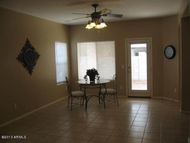 1873 East Del Rio Street Gilbert, AZ 85295 - Photo 5 of 22 Great Room