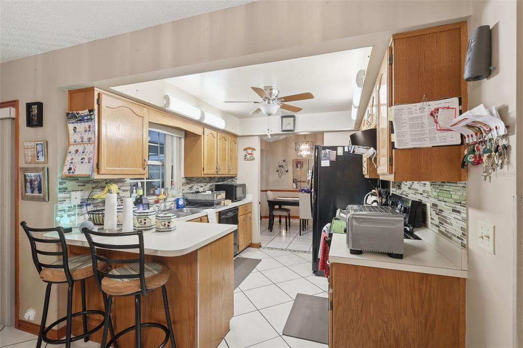 2307 Fitzpatrick Terrace Deltona, FL 32725 - Photo 39 of 52
