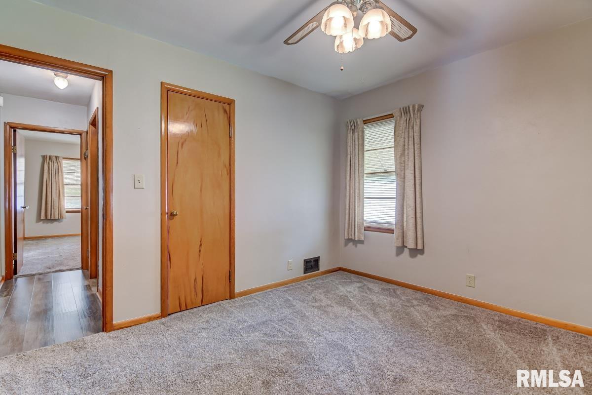 2373 East Converse Street Springfield, IL 62702 - Photo 13 of 35 Gallery Image 13