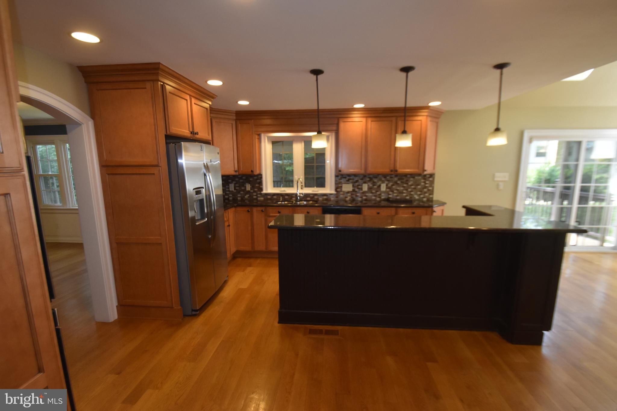 766 Mancill Road Wayne, PA 19087 - Photo 7 of 32