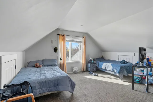 $379,000 | 909 East Augusta Avenue, Spokane, WA 99207