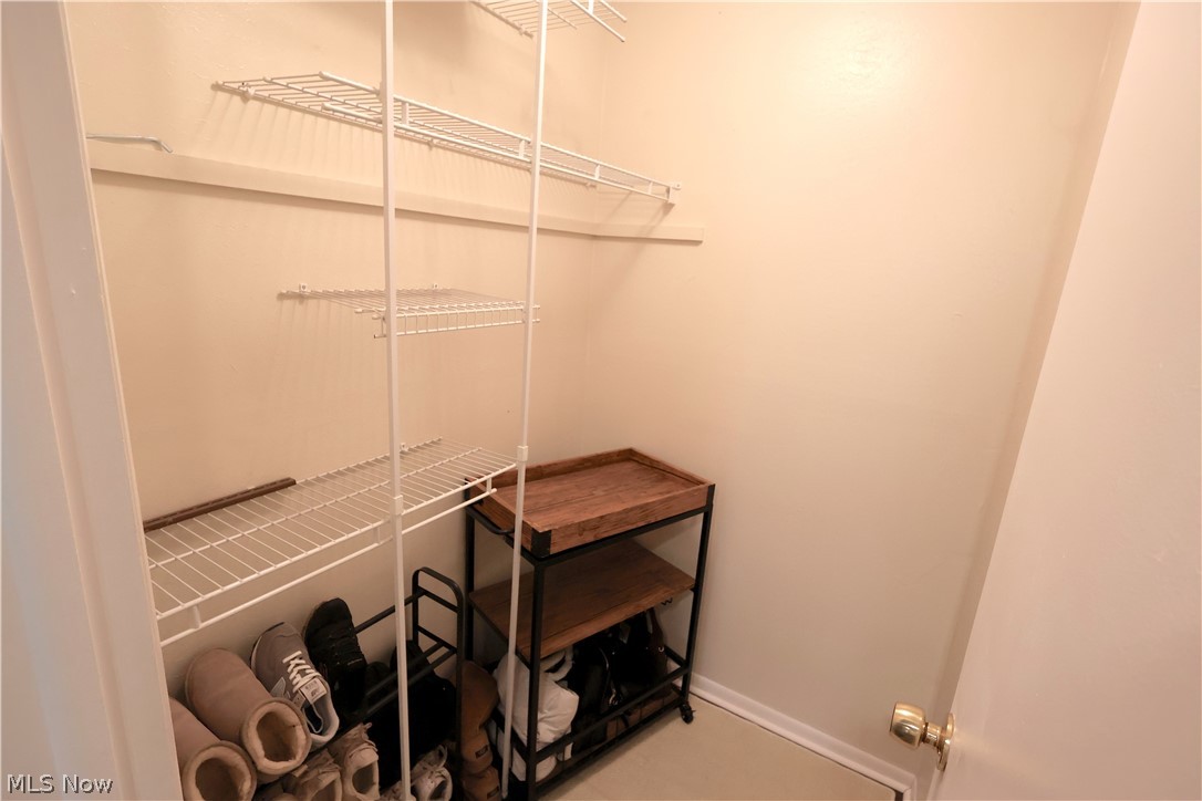 1115 Canyon View Road, Unit 403 Northfield, OH 44067 - Photo 13 of 23