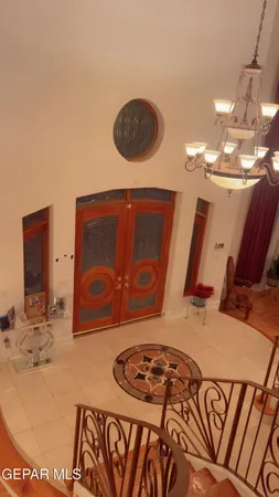 $949,995 | 861 Country Club Road, El Paso, TX 79932