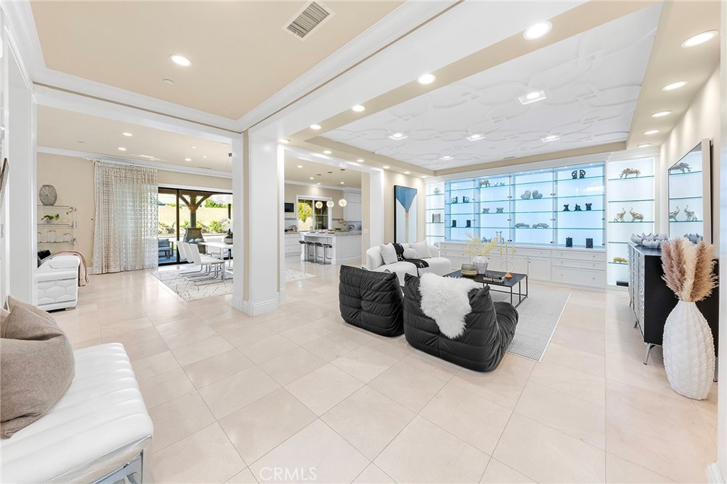 123 Calderon Irvine, CA 92618 - Photo 8 of 74