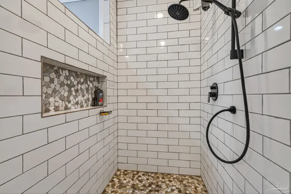 $525,000 | 78 Hummingbird Lane, Atmore, AL 36502