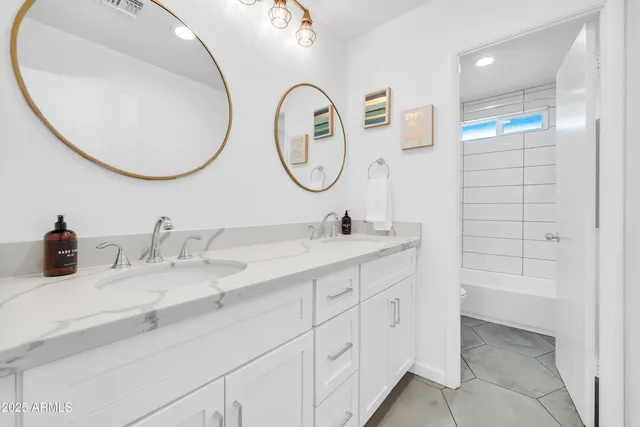 a view of a workspace with furniture