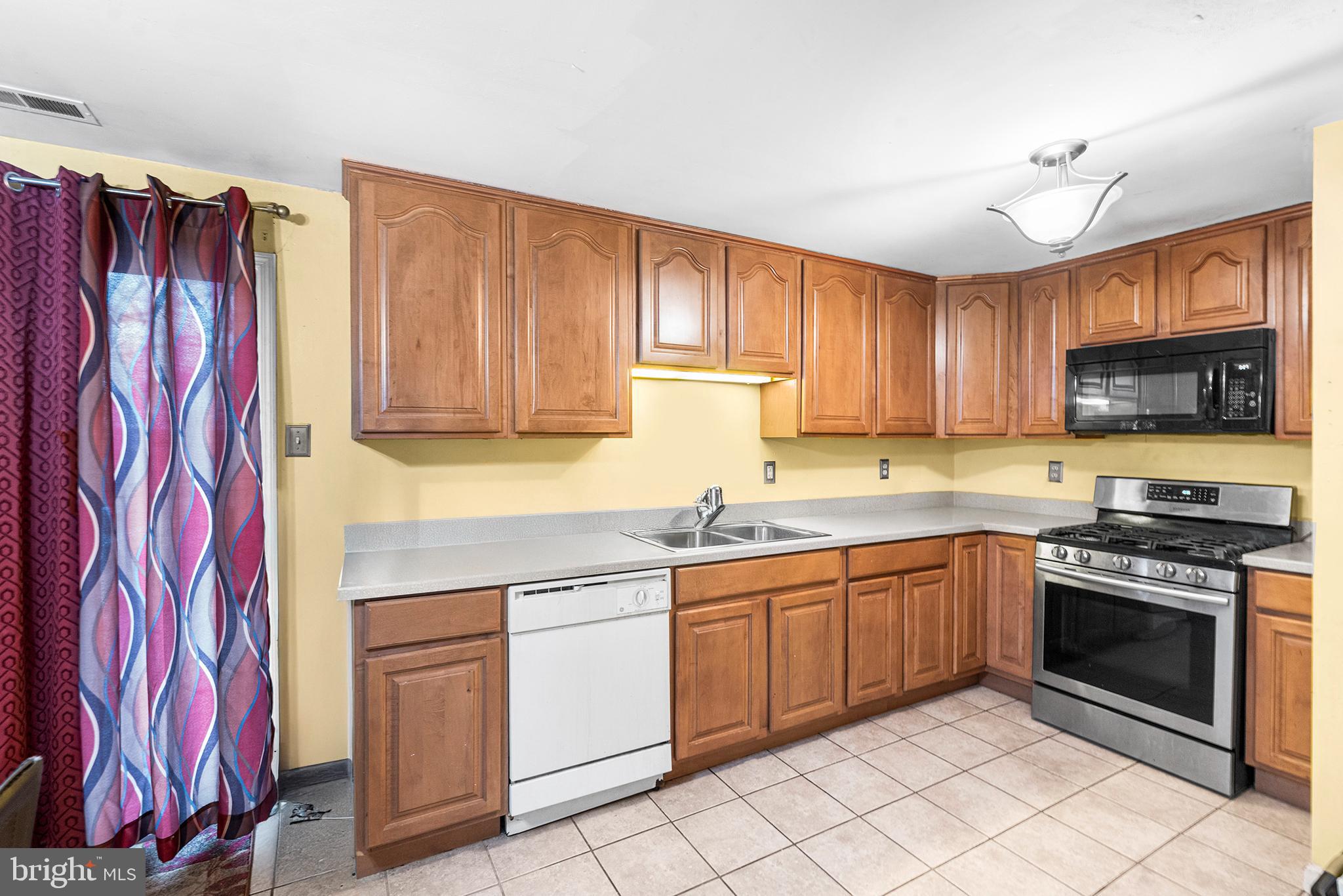 136 Dennis Avenue Browns Mills, NJ 08015 - Photo 8 of 25