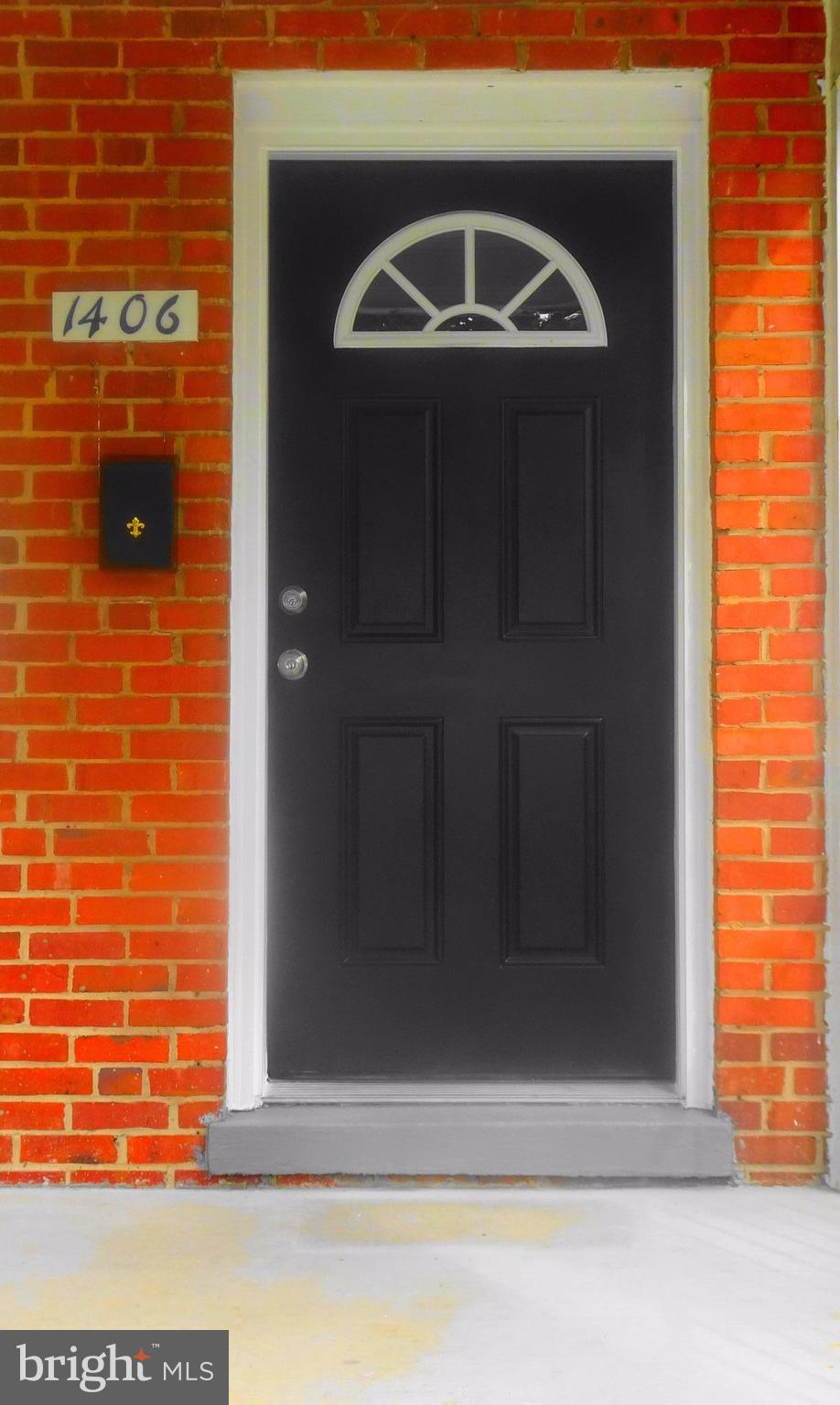 1406 Meridene Drive Baltimore, MD 21239 - Photo 3 of 30 a view of entryway
