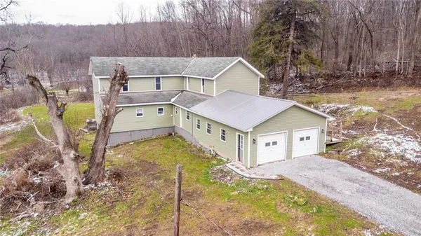 $299,990 | 437 Petrolia Road, Chicora, PA 16025
