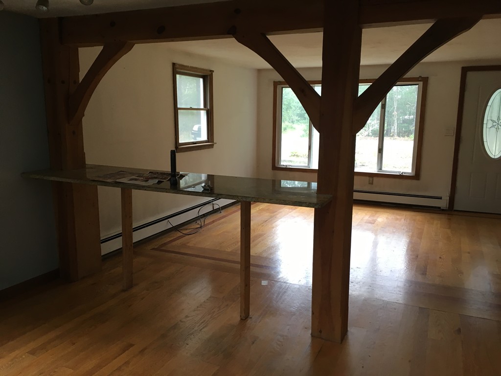 44 Spectacle Pond Terrace Wareham, MA 02538 - Photo 3 of 10 Gallery Image 3