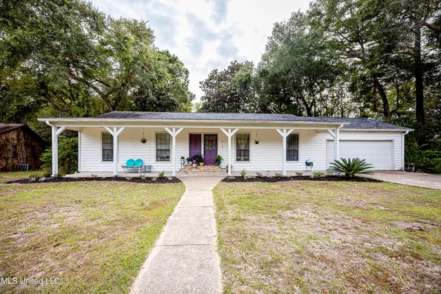 $239,900 | 109 Reynolds Circle, Ocean Springs, MS 39564