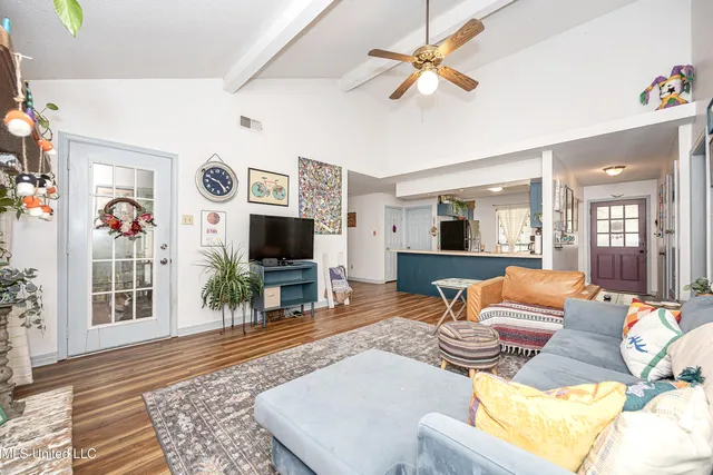 $239,900 | 109 Reynolds Circle, Ocean Springs, MS 39564