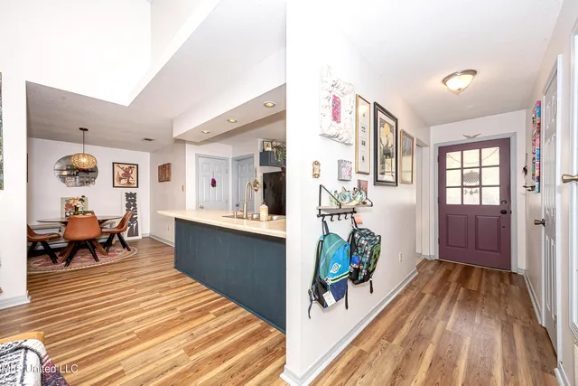 $239,900 | 109 Reynolds Circle, Ocean Springs, MS 39564