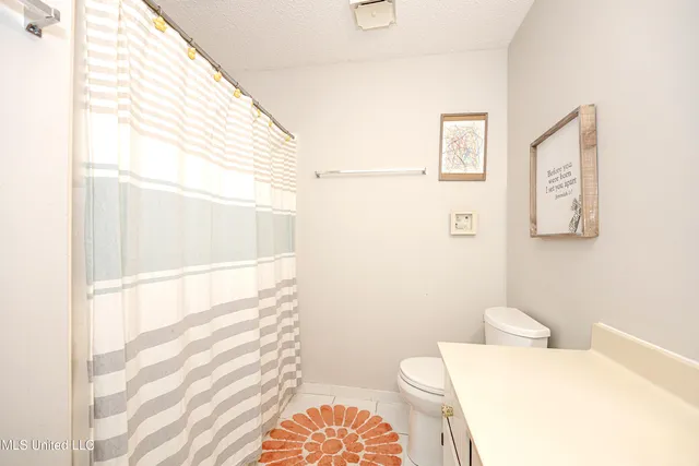 $239,900 | 109 Reynolds Circle, Ocean Springs, MS 39564