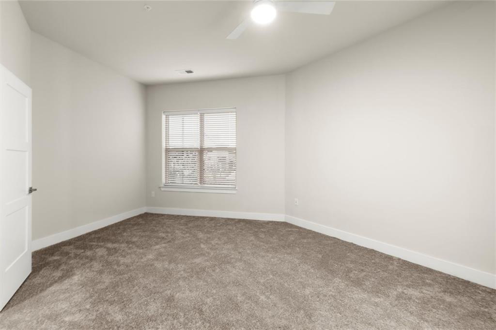 2648 Sandy Plains Road, Unit 218 Marietta, GA 30066 - Photo 20 of 44