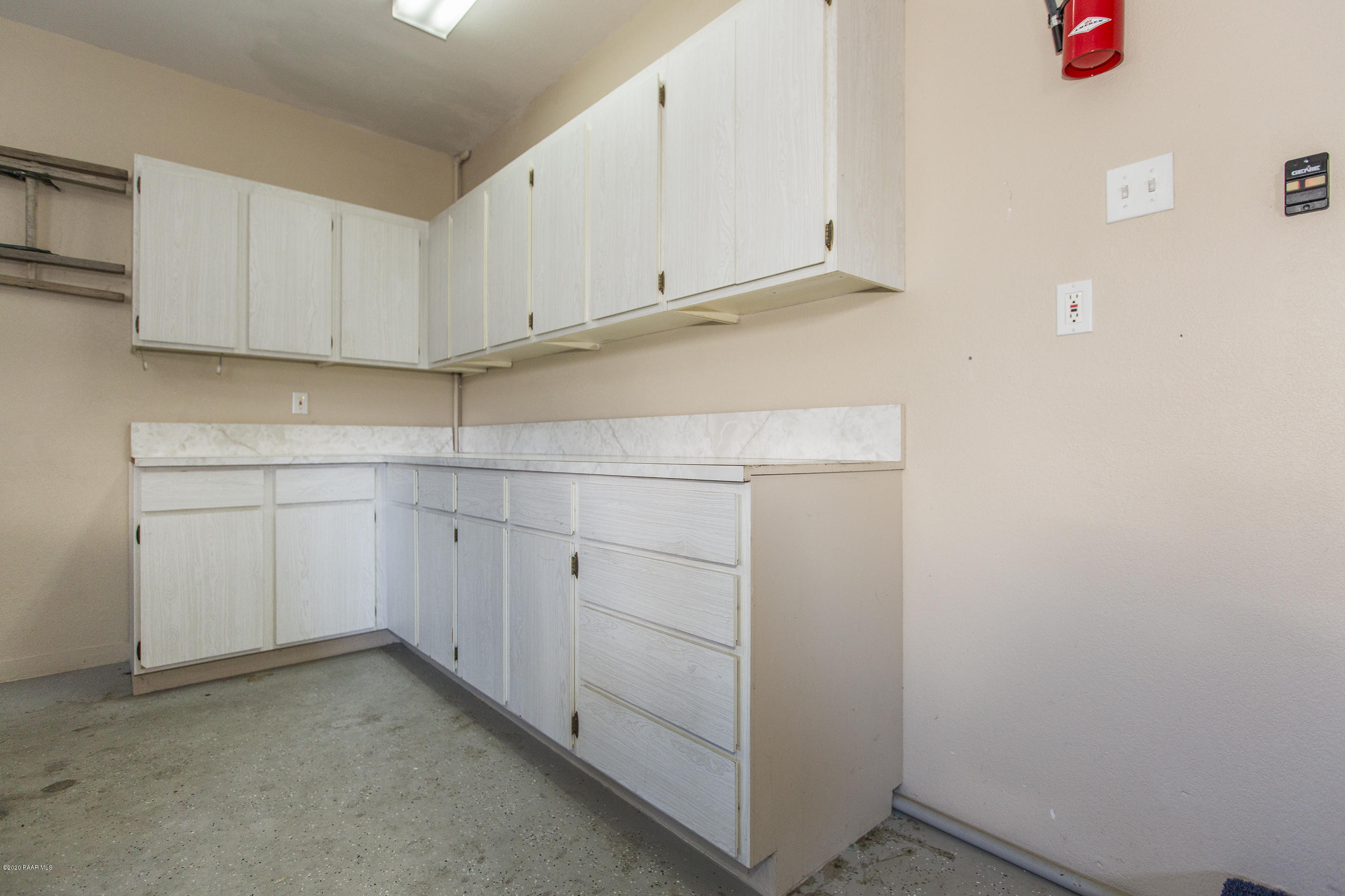4887 North Meixner Road Prescott Valley, AZ 86314 - Photo 37 of 49 4887Meixner (25)