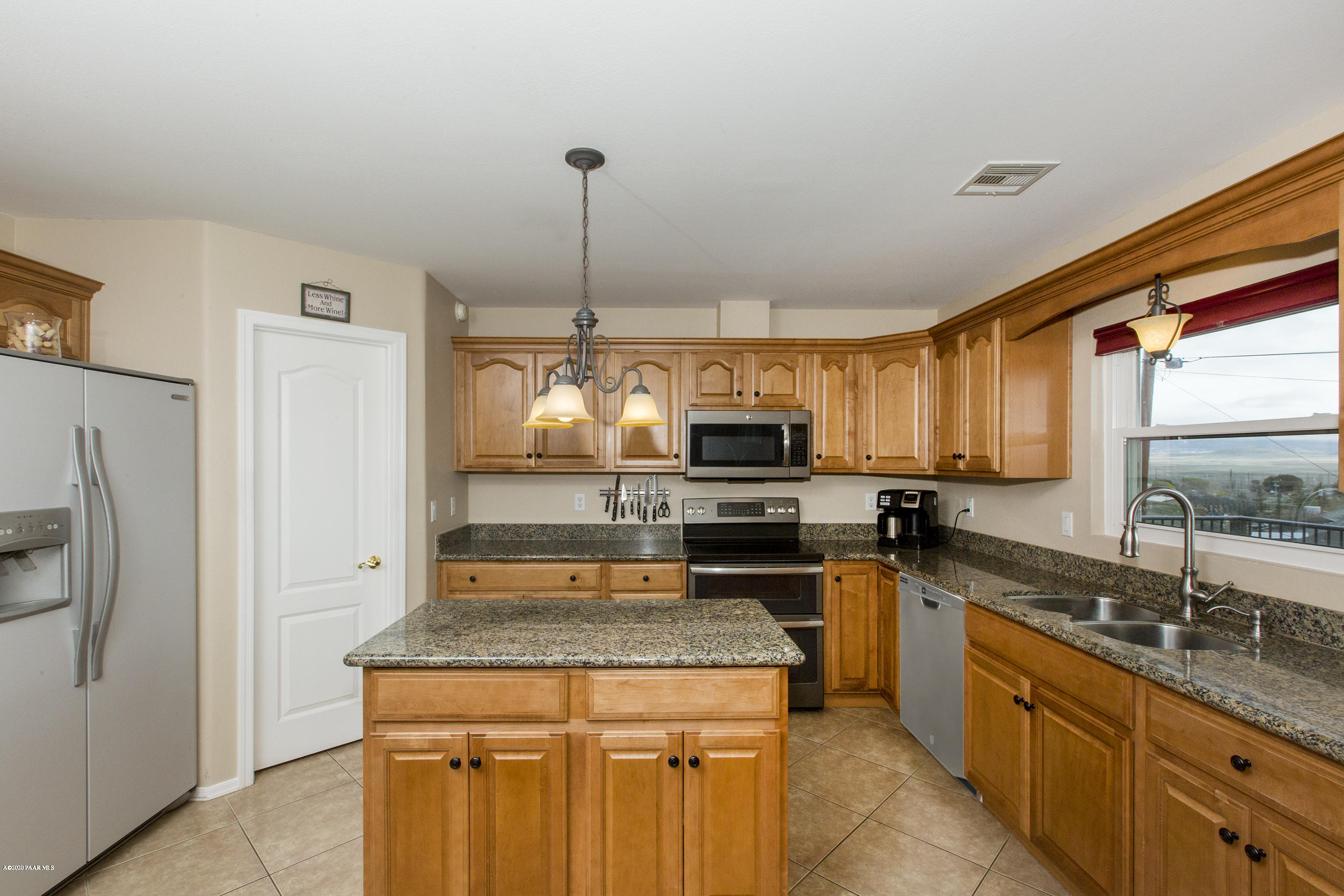 4887 North Meixner Road Prescott Valley, AZ 86314 - Photo 7 of 49 4887Meixner (20)