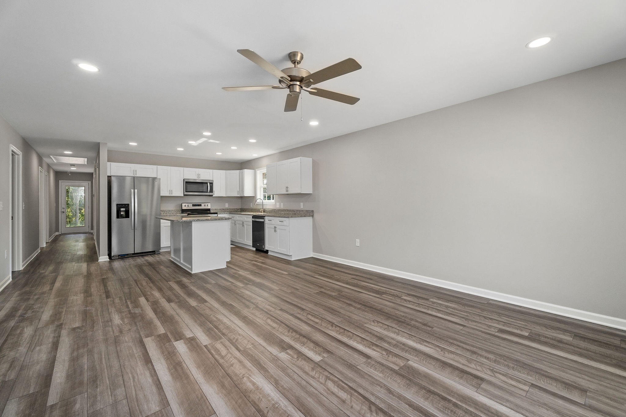 808 Smith Road Smithville, TN 37166 - Photo 5 of 29 Gallery Image 5