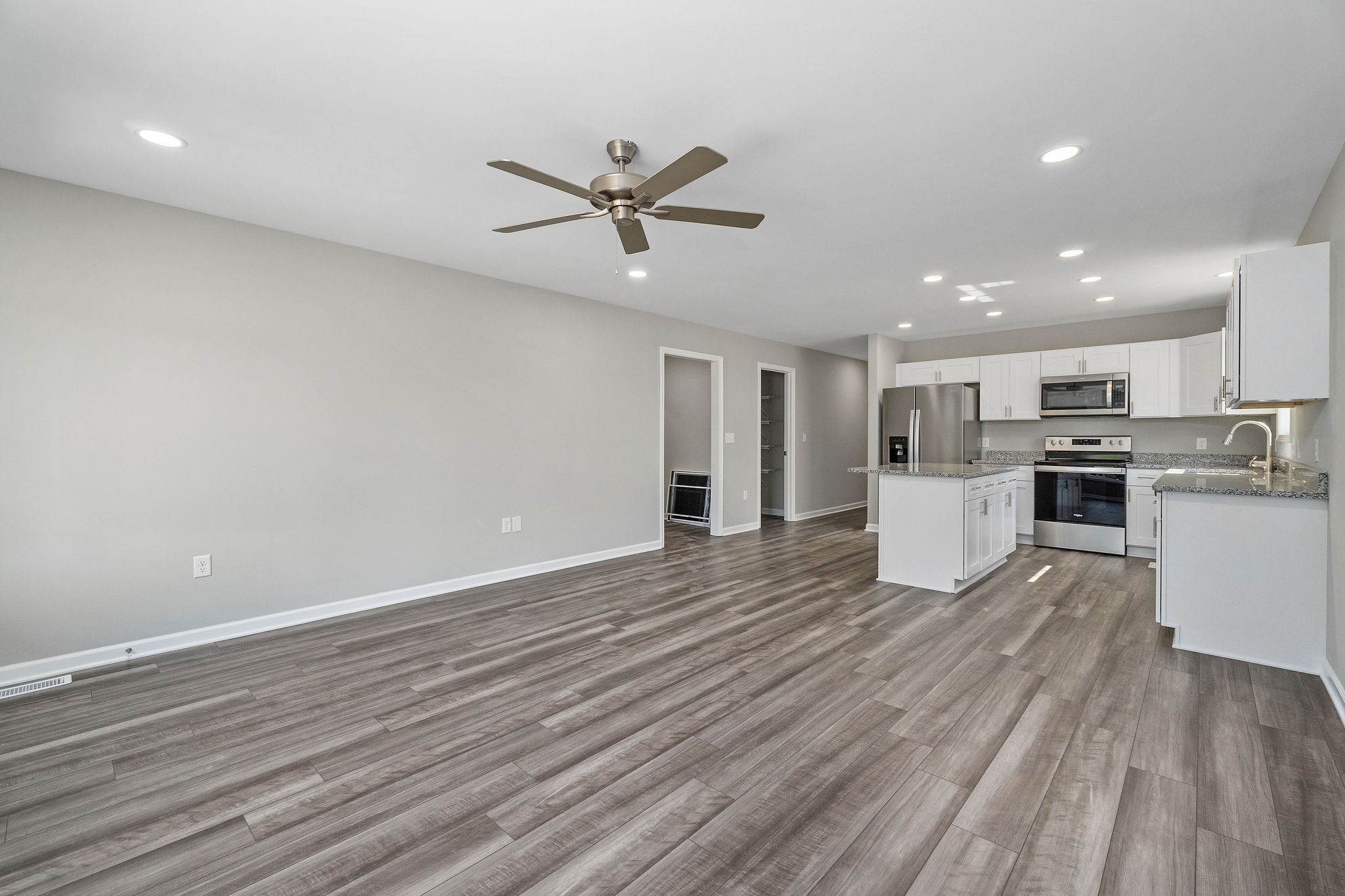 808 Smith Road Smithville, TN 37166 - Photo 6 of 29 Gallery Image 6