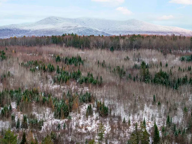 $275,000 | 19 Great Rock Road, Lancaster, NH 03584