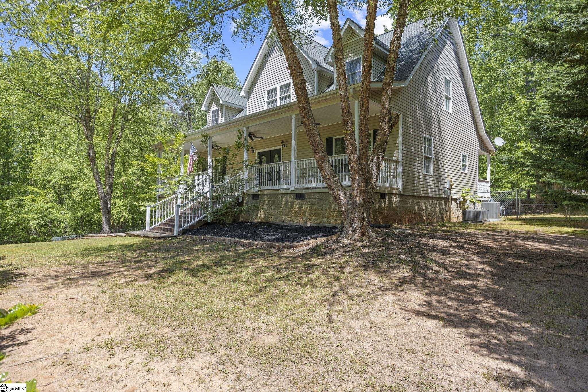 214 Brashears Road Campobello, SC 29322 - Photo 1 of 36