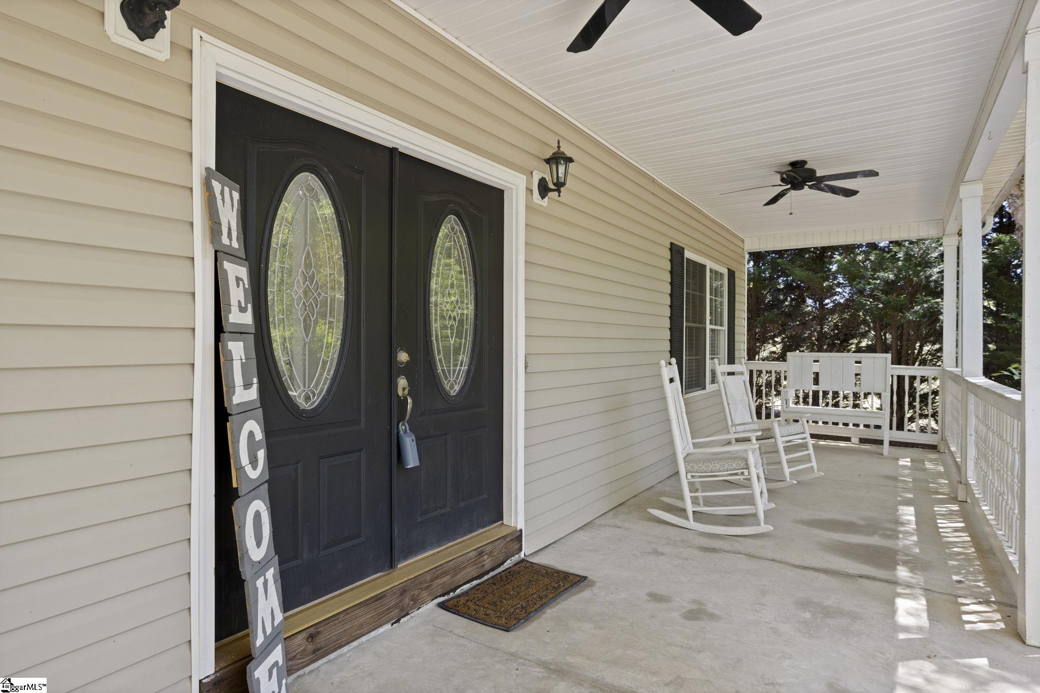 214 Brashears Road Campobello, SC 29322 - Photo 4 of 36