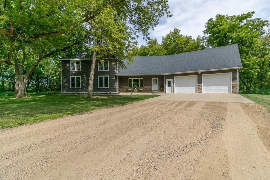 58385 Kirkwood Road Mankato, MN 56001 - Photo 2 of 68