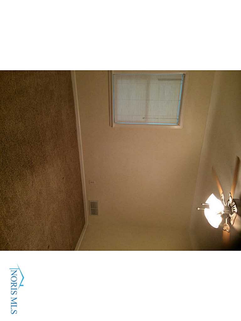 2040 Penn Road Toledo, OH 43615 - Photo 6 of 11 Gallery Image 6