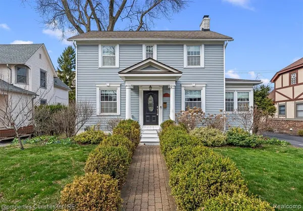 $620,000 | 941 Forest Avenue, Birmingham, MI 48009