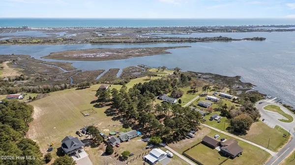 $2,500,000 | 301 Intracoastal Court, Sneads Ferry, NC 28460
