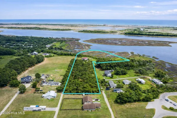 $2,500,000 | 301 Intracoastal Court, Sneads Ferry, NC 28460