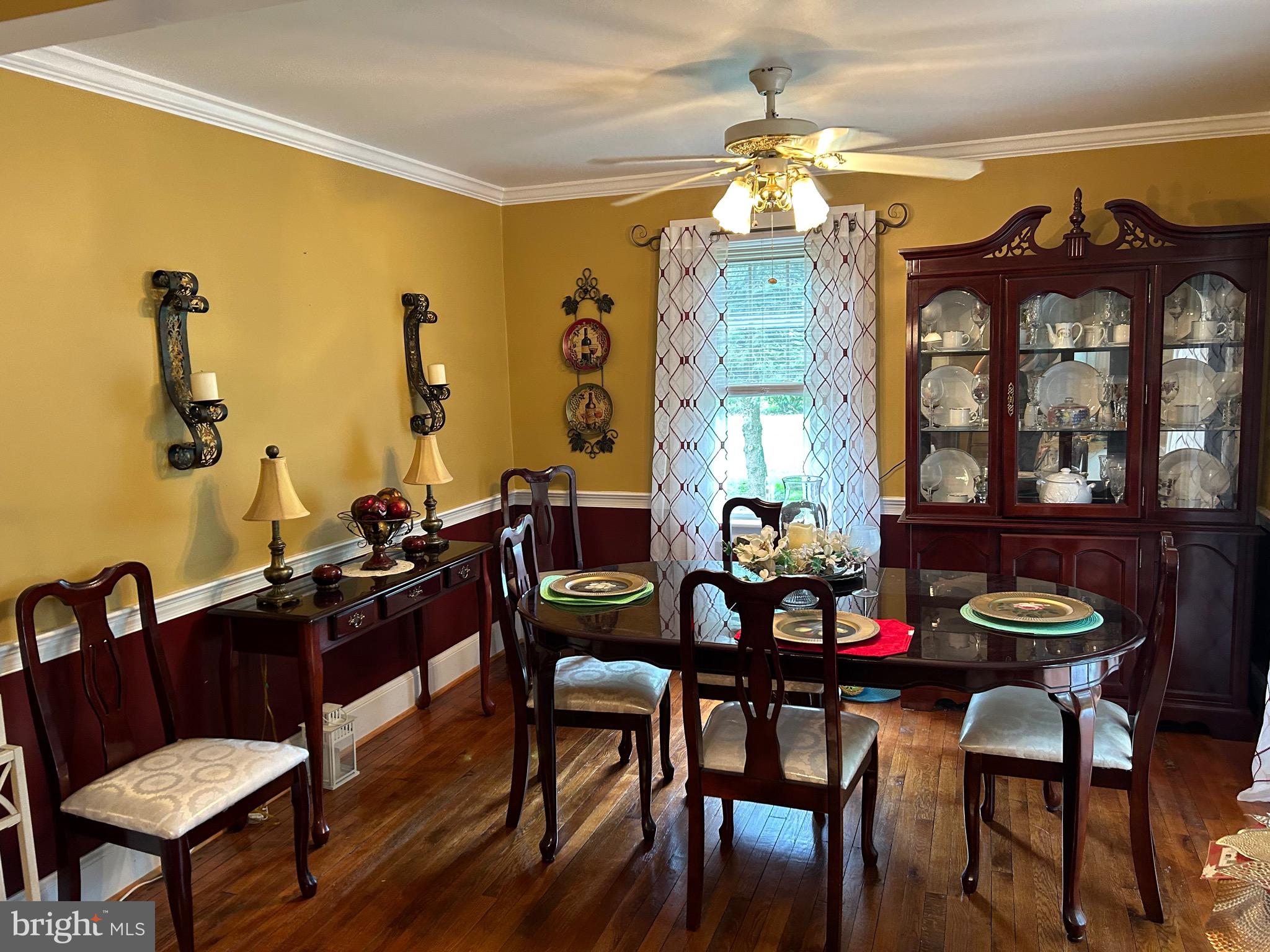 5185 Fairfield Road Fairfield, PA 17320 - Photo 7 of 44 Dining room