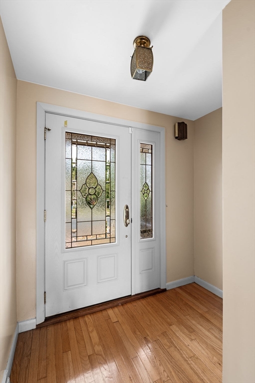 4 Butterworth Road Beverly, MA 01915 - Photo 3 of 41 Gallery Image 3