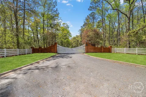 $800,000 | 335 Buckland Hall Road, Richmond Hill, GA 31324