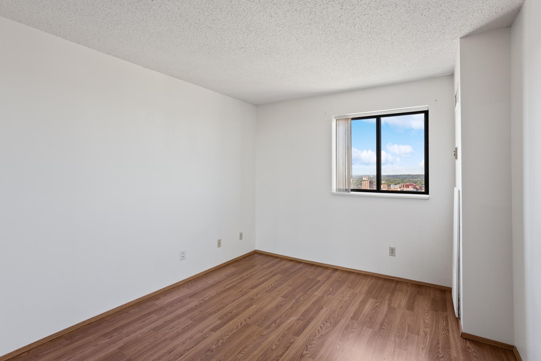 78 10th Street East, Unit 2902 St. Paul, MN 55101 - Photo 17 of 53