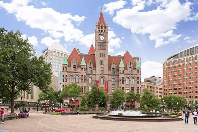 $159,000 | 78 10th Street East, Unit 2902, St. Paul, MN 55101