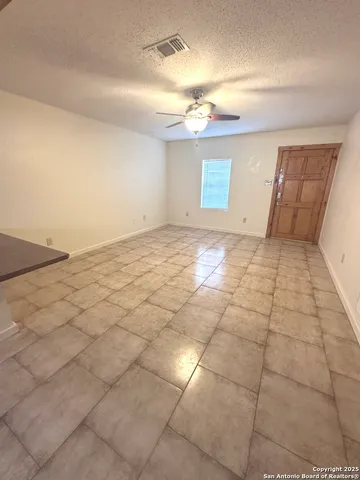 $1,500 | 508 North Washington Drive, Devine, TX 78016