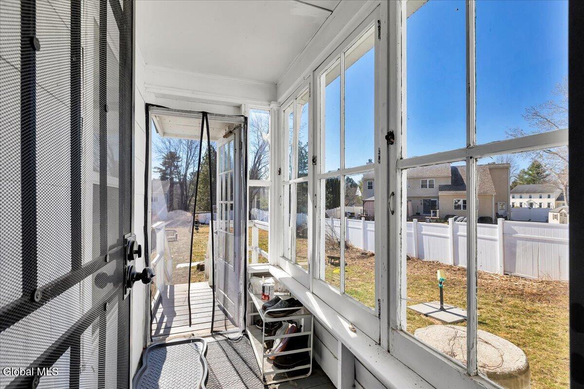 124 Beacon Road Bethlehem, NY 12077 - Photo 24 of 29 26-IMG_5965