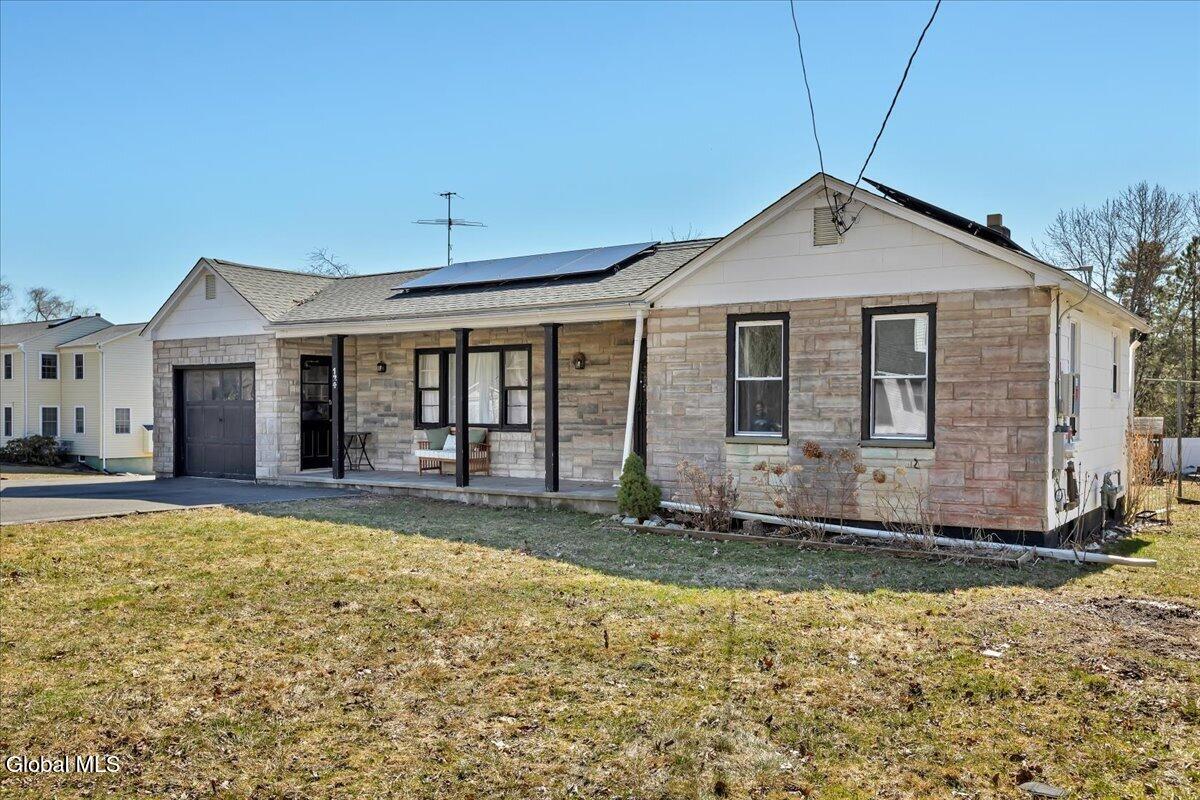 124 Beacon Road Bethlehem, NY 12077 - Photo 3 of 29 02-IMG_6058