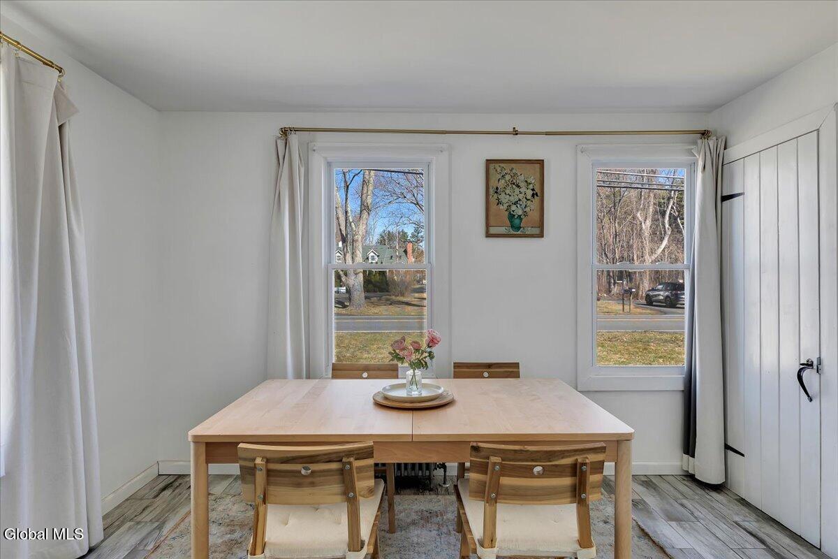 124 Beacon Road Bethlehem, NY 12077 - Photo 7 of 29 13-IMG_5800