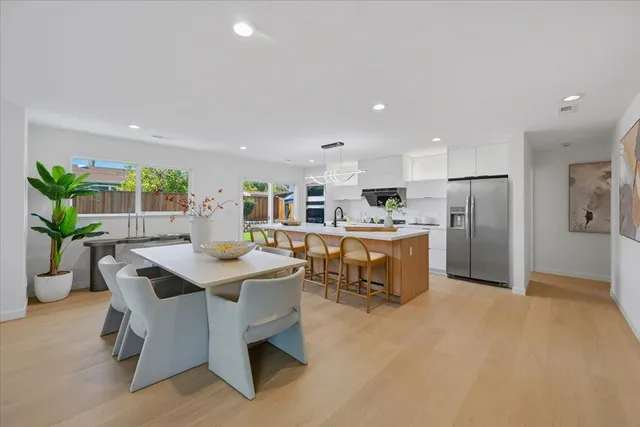 a view of a workspace with furniture