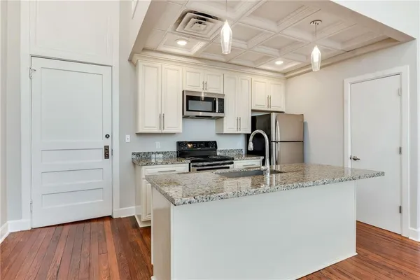 $412,250 | 3601 Camp Street, Unit 104, New Orleans, LA 70115