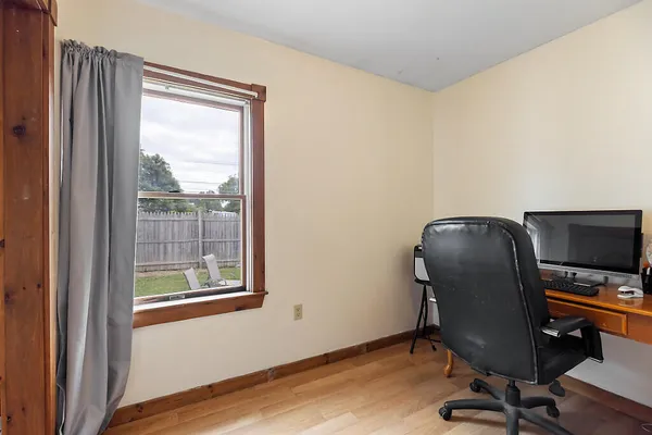 $395,000 | 116 New County Road, Rockland, ME 04841
