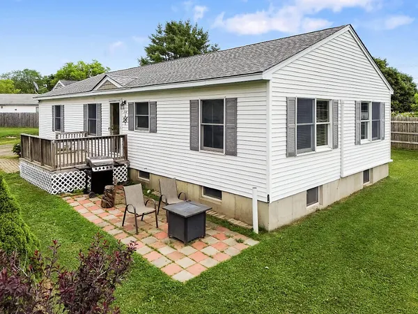 $395,000 | 116 New County Road, Rockland, ME 04841