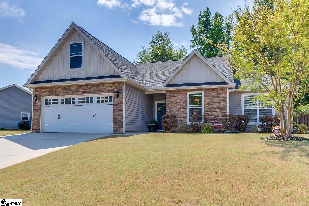 162 Midwood Road Travelers Rest, SC 29690 - Photo 3 of 36 Gallery Image 3