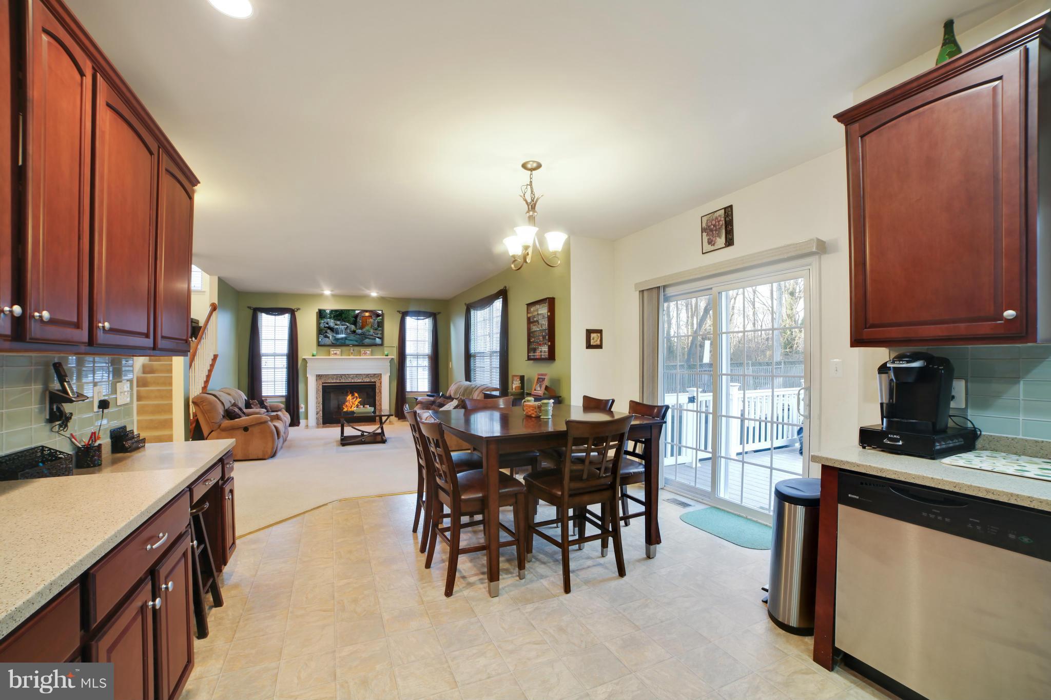 27 Johnson Road Pasadena, MD 21122 - Photo 7 of 30 Dining Room
